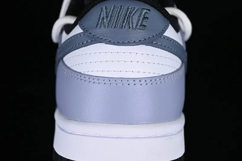 All Categories Nk SB Dunk Series Nk SB Dunk Low Low-top sneakers Nk SB Dunk Low Blueberry soda Simple haze gray blue SB strap low-top casual sneakers DD1503-101